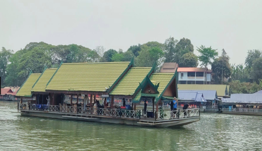 [시그니처][놀/쉼/맛 in 라오스] 비엔티엔,방비엥 5일 (품격호텔/4대옵션/미슐랭/데일리안마및간식)